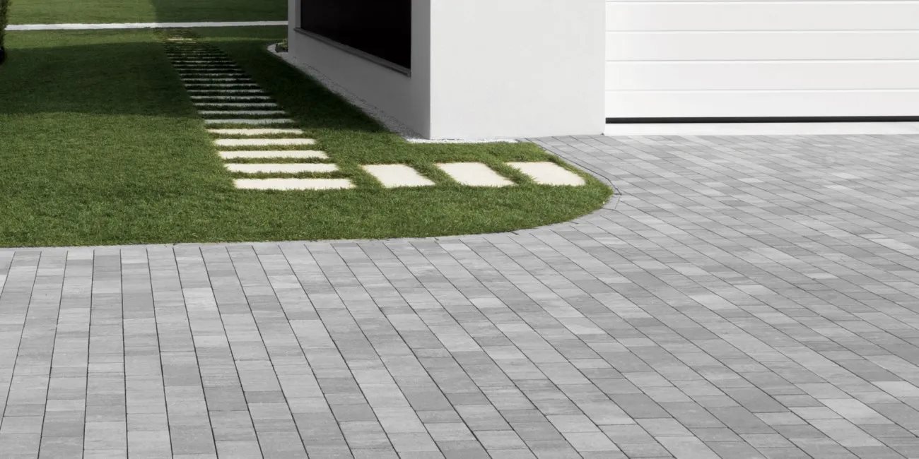 2009r80351300ocropped960mm0_9011920_-matrix-grigio-argento-mix2019_14_10_autobloccanti_matrix_grigio_argento_luca_comunello_rossano_veneto_dsc_4391_bassajpg