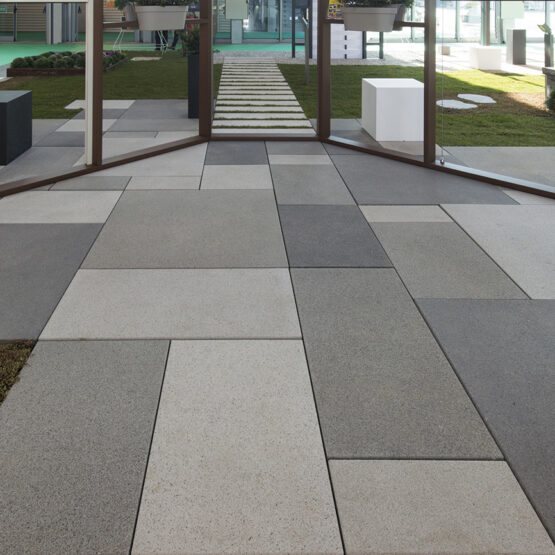 BIG-5269-web-555x555-c-default