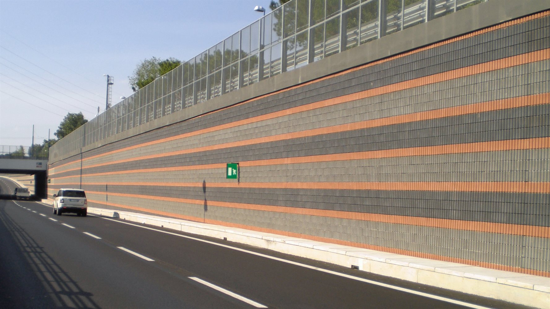 Home_Page_Rivestimento_Fonoassobente_1920x1080