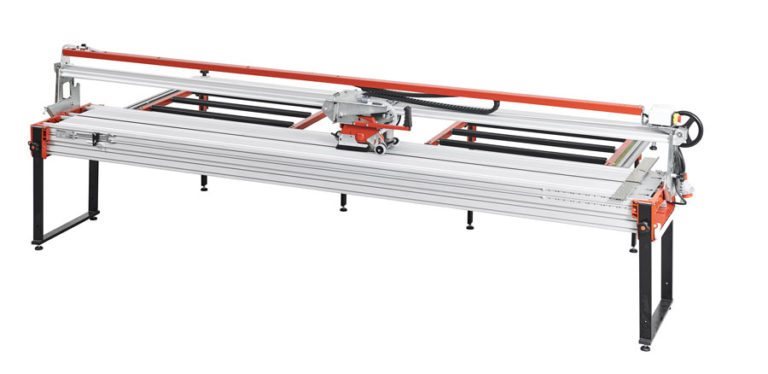 LAB330_main_900X600-e1605868612803-768x374