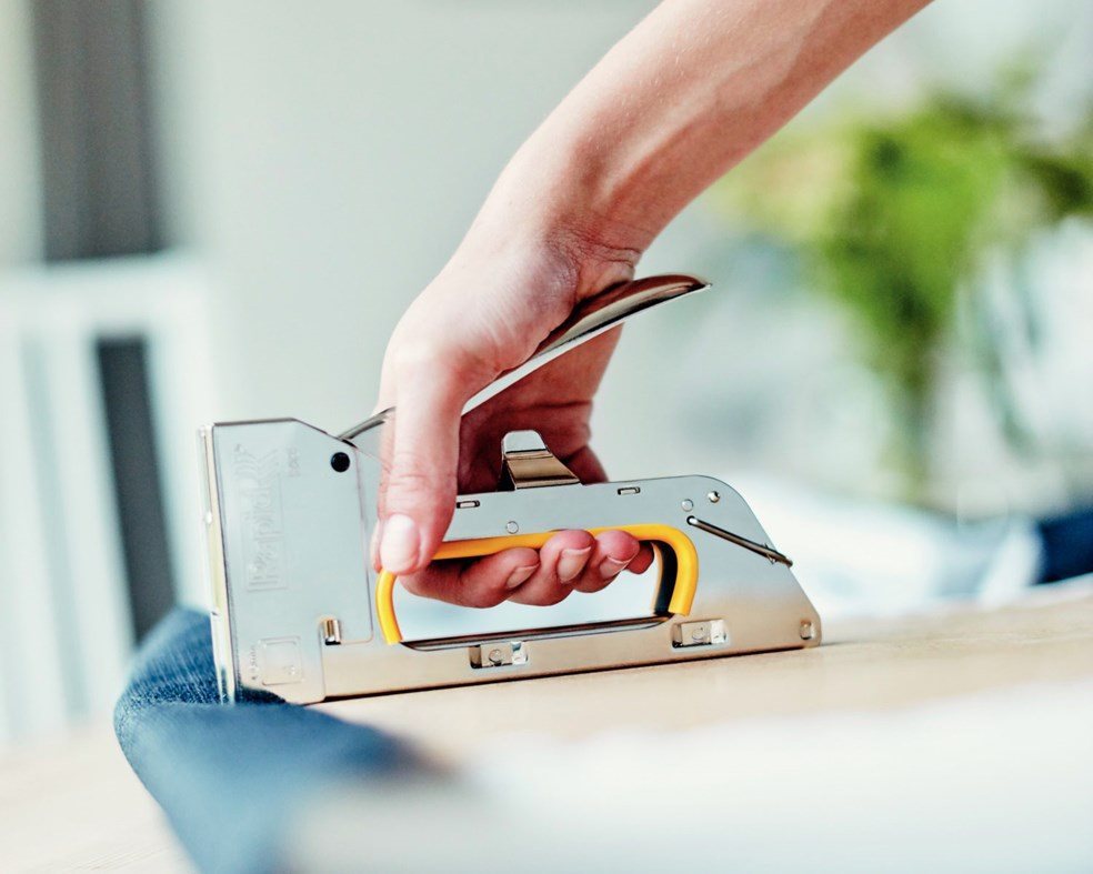 XLarge__CBA9E707F86D48F40F10D35896BAA141__stapling_main_image