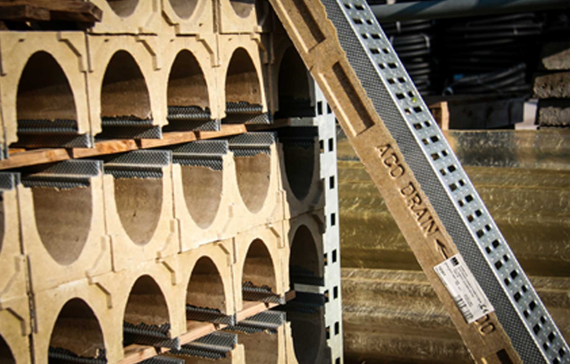 edilizia_canalette_ghisa_cemento